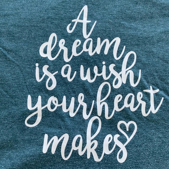 Disney “A dream is a wish your heart makes” teal tee. Size large - Picture 2 of 3